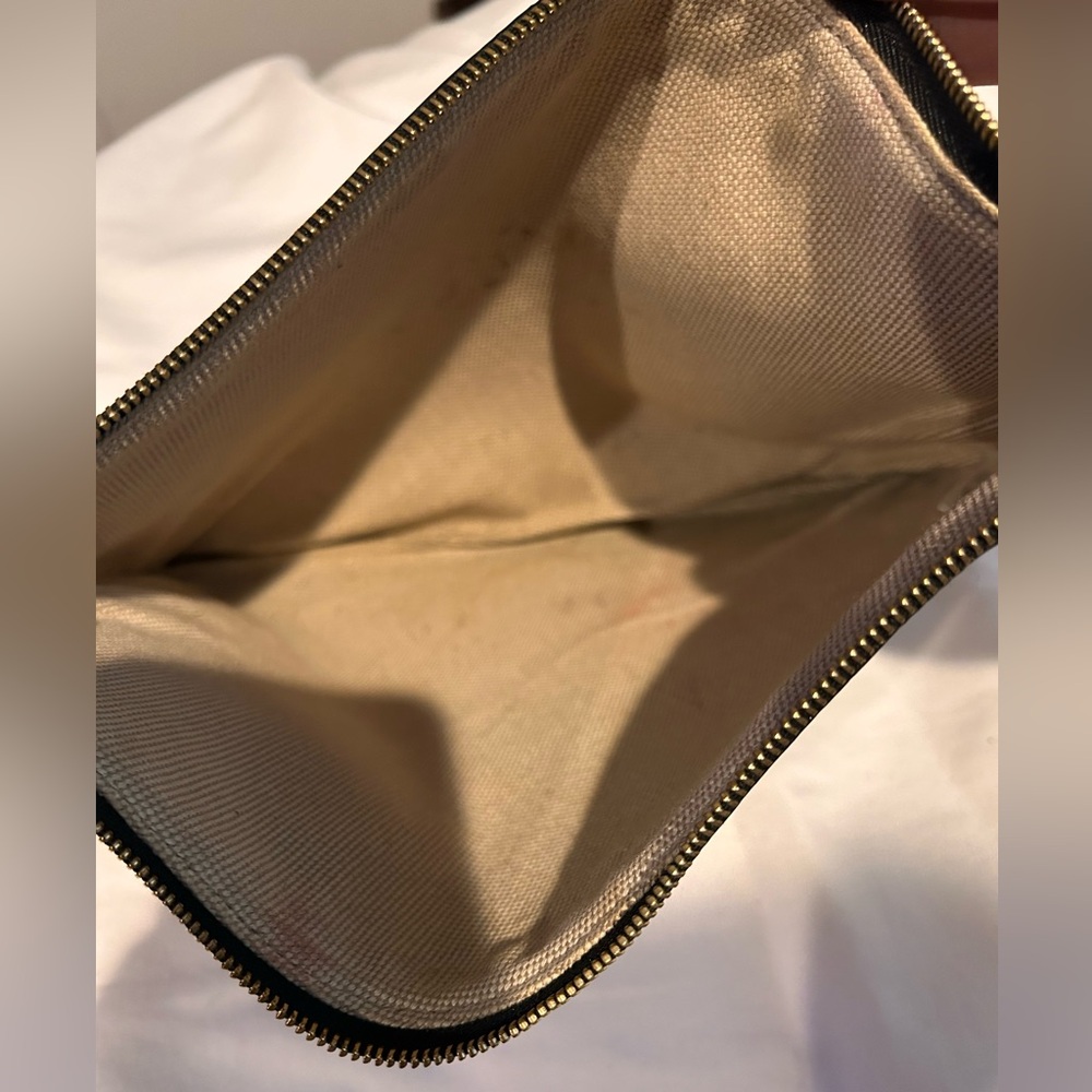Authentic MCM large clutch - Picture 4 of 4